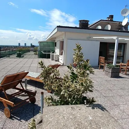 La Attico Metro' Volta * Brescia