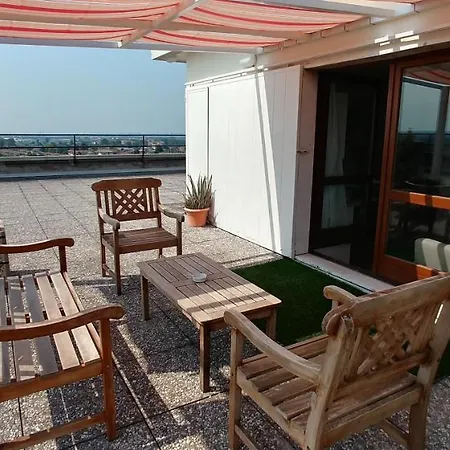 La Attico Metro' Volta *